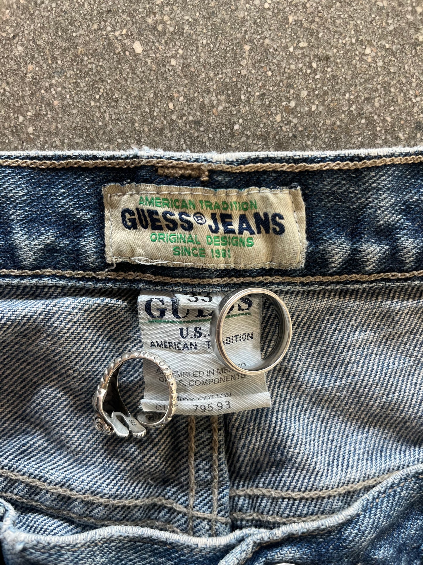 90’S FADED GUESS CARPENTER JORTS - 33
