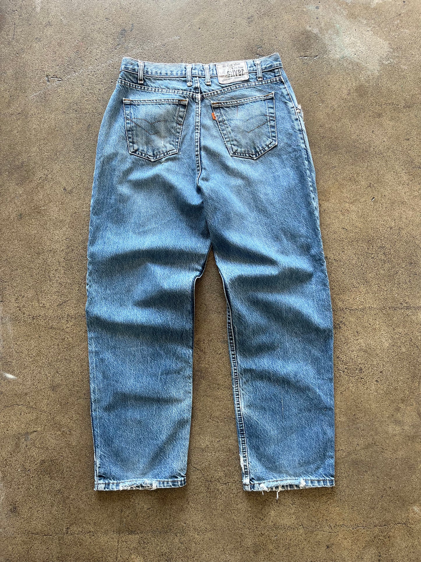 90’S BAGGY SILVER TAB LEVI’S *WITH AN ORANGE TAB* - 34