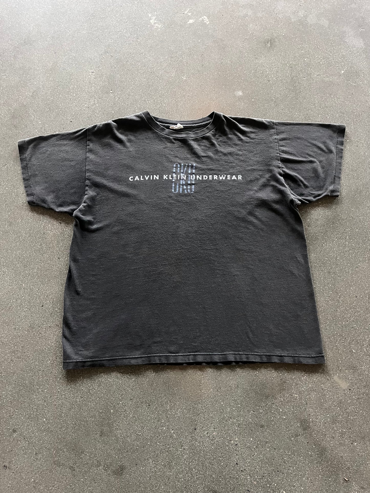 90’S FADED “CALVIN KLIEN UNDERWEAR” TEE - BOXY L