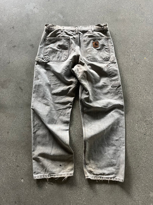 90’S CEMENT GRAY CARHARTT CARPENTERS - 34 in