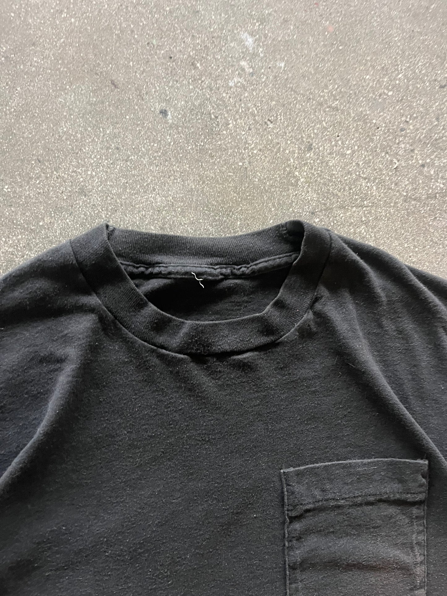 90’S BLACK SELVEDGE POCKET TEE - M/L