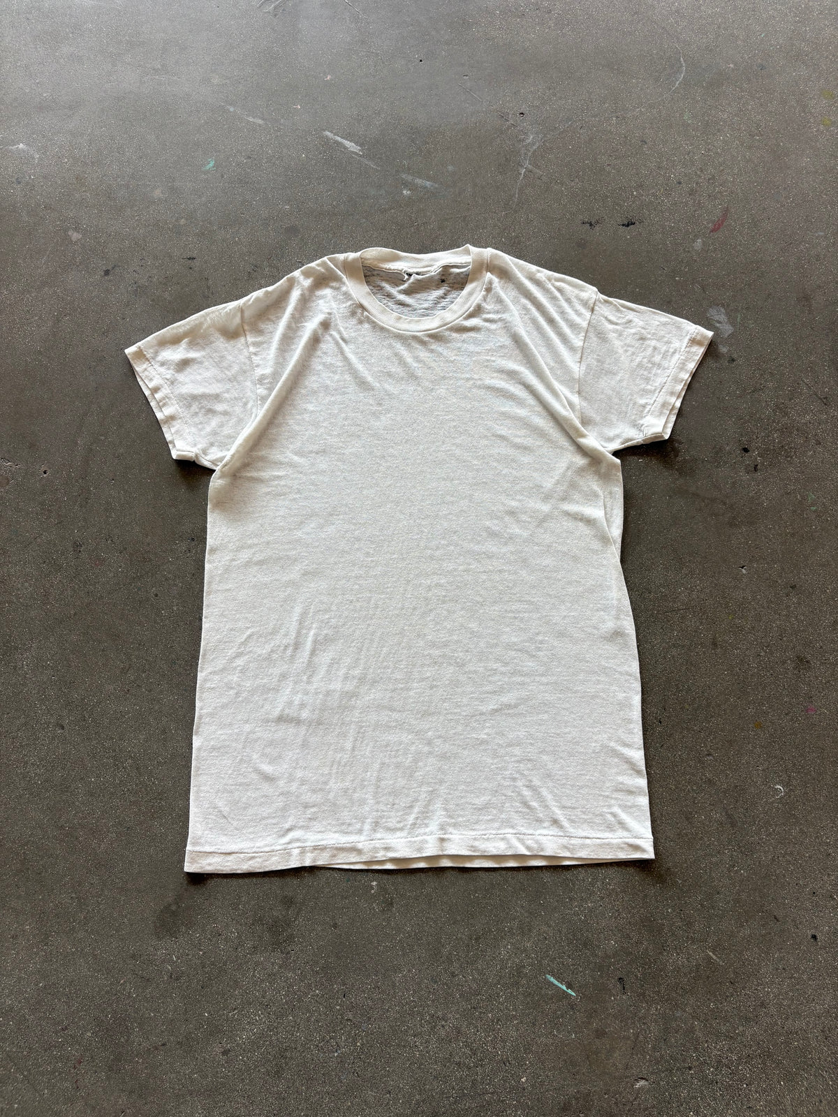 80'S PAPER THIN WHITE SINGLE STITCH BLANK - S/M
